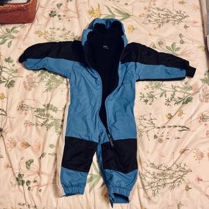 Molehill Mountain toddler snowsuit